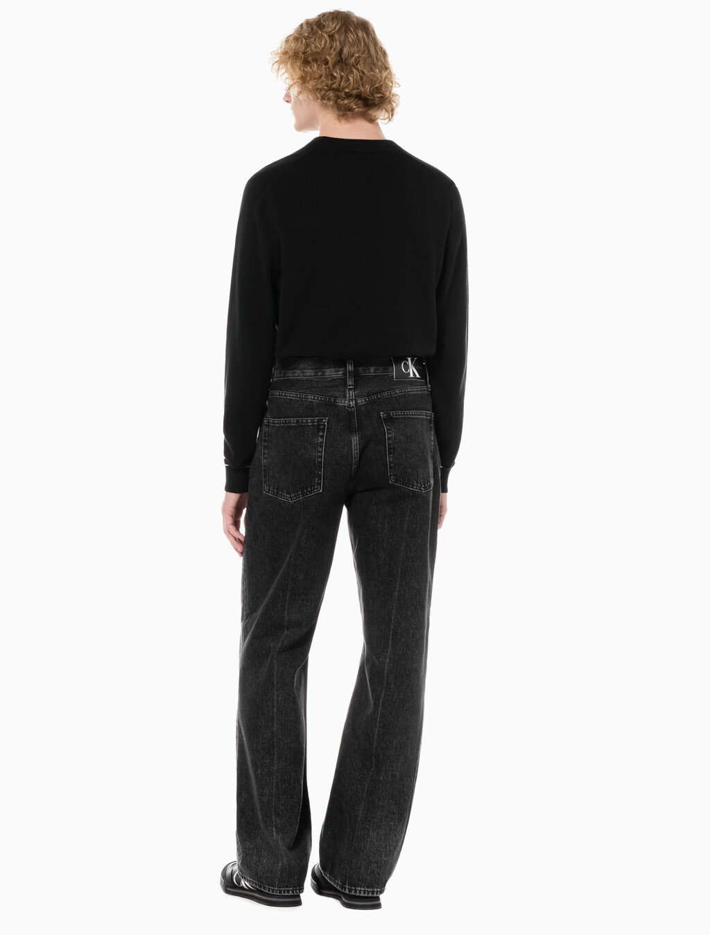 Buy 남성 뉴와이드핏 블랙 데님 in color WASHED BLACK LOGO LACE