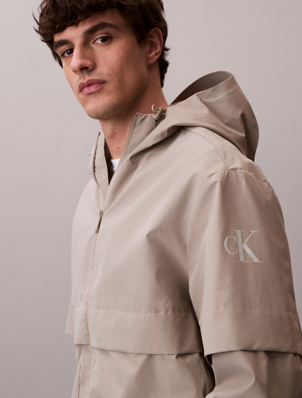 Buy 남성 립스탑 후드 윈드브레이커 in color VINTAGE KHAKI