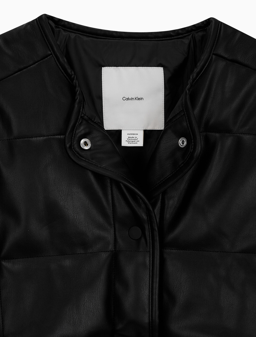 Buy 여성 폭스 레더 퀼팅 자켓 in color BLACK