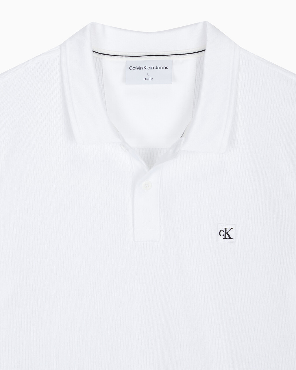 Buy 남성 슬림핏 CK 로고 뱃지  폴로 티셔츠 in color BRIGHT WHITE