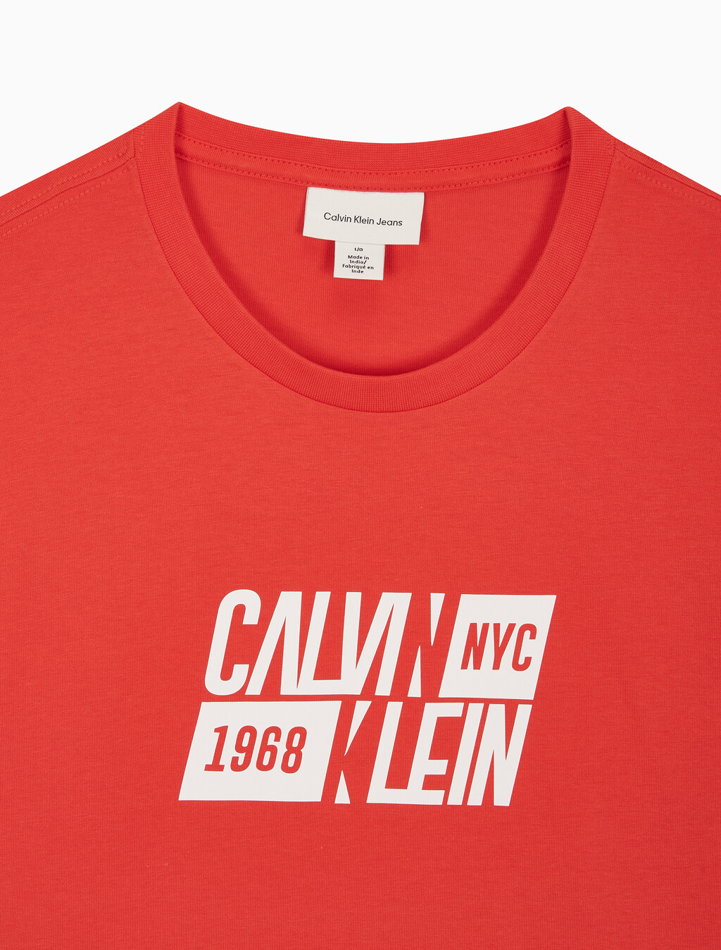 Buy 남성 레귤러핏 스포츠 로고 반팔 티셔츠 in color RED ALERT