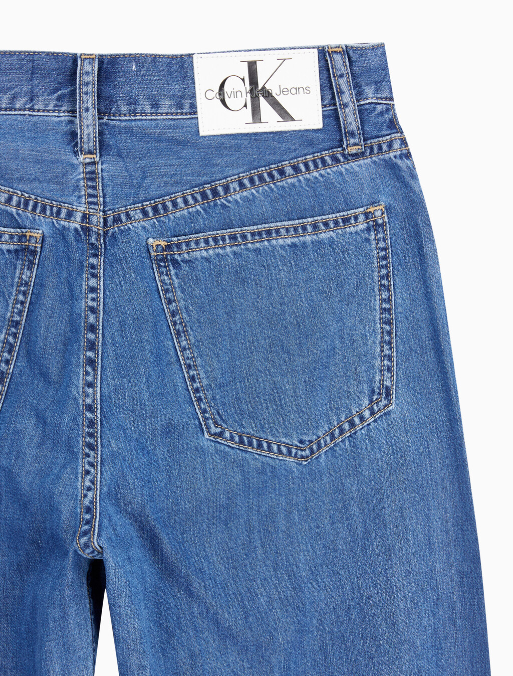 Buy 여성 하이라이즈 와이드핏 미드블루 데님 in color MID BLUE BACK EMBRO