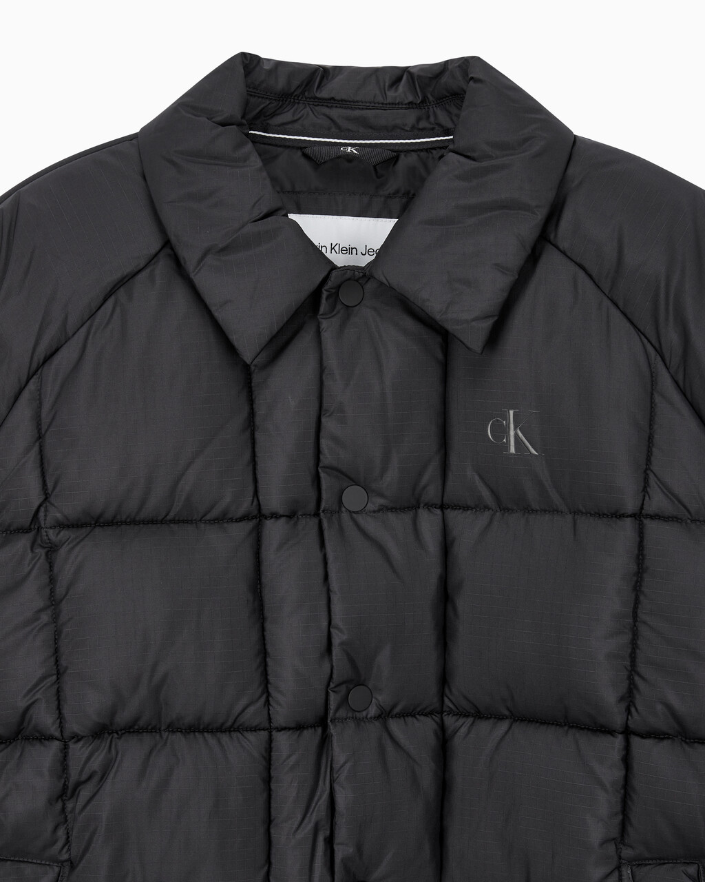 Buy 남성 프리미엄 라인 에센셜 패디드 오버셔츠 in color CK BLACK