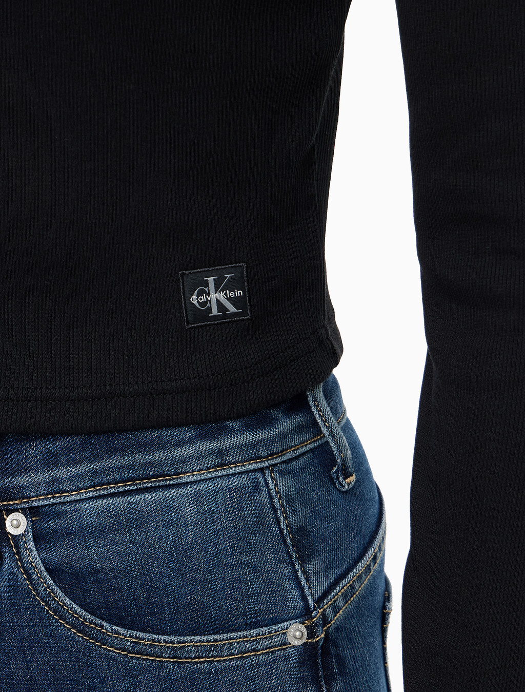 Buy 여성 우븐라벨 베이비립 가디건 in color BLACK