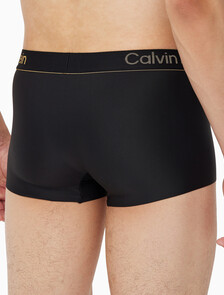 Buy 남성 CK 블랙 홀리데이 로우라이즈 드로즈 in color BLACK