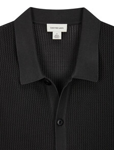 Buy 남성 레귤러핏 메쉬 버튼 반팔 스웨터 in color PIRATE BLACK