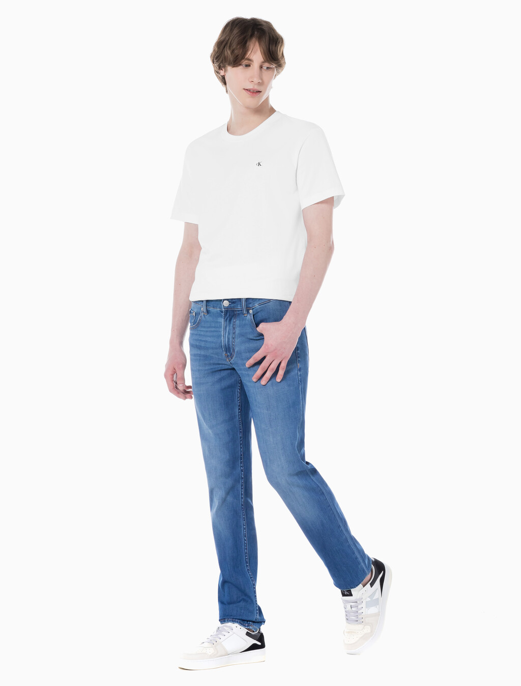 Buy 남성 바디핏 미드블루 37.5 기능성 데님 in color MID BLUE BACK EMBRO