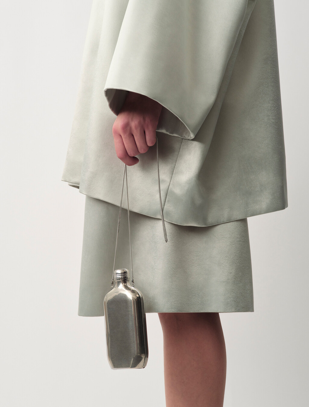 Buy THE ONE CLUTCH CULT CK ONE in color SILVER