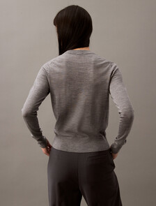 Buy 여성 롱슬리브 테크 메리노 울 크루넥 스웨터 in color MEDIUM GREY HEATHER