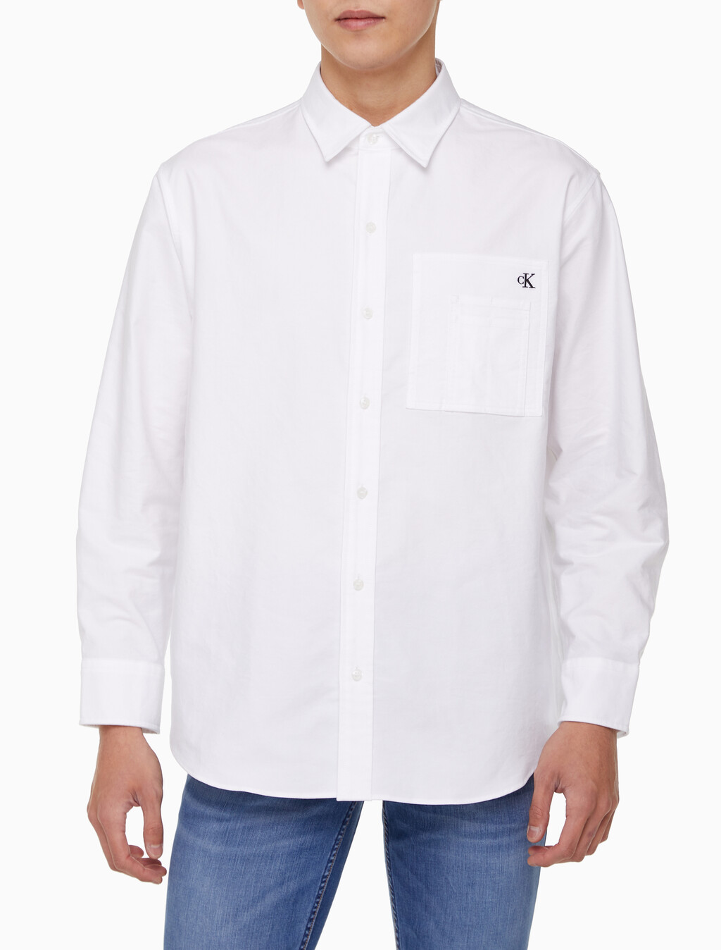 Buy 남성 릴렉스핏 파이핑 로고 옥스포드 셔츠 in color BRIGHT WHITE