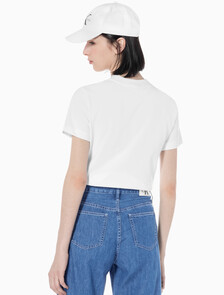 Buy 여성 릴렉스핏 아카이브 로고 크루넥 반팔 티셔츠 in color BRILLIANT WHITE
