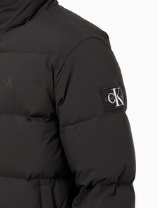 Buy 남성 레귤러핏 스탠드 카라 숏 다운 푸퍼 재킷 in color CK BLACK