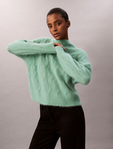 Buy 여성 L/S 브러시드 헤어리 AOP 스웨터 in color Pale sage