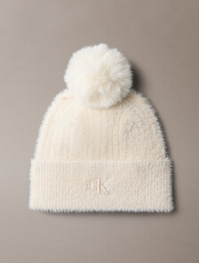 Buy 여성 퍼지 립 폼폼 비니 in color Ivory