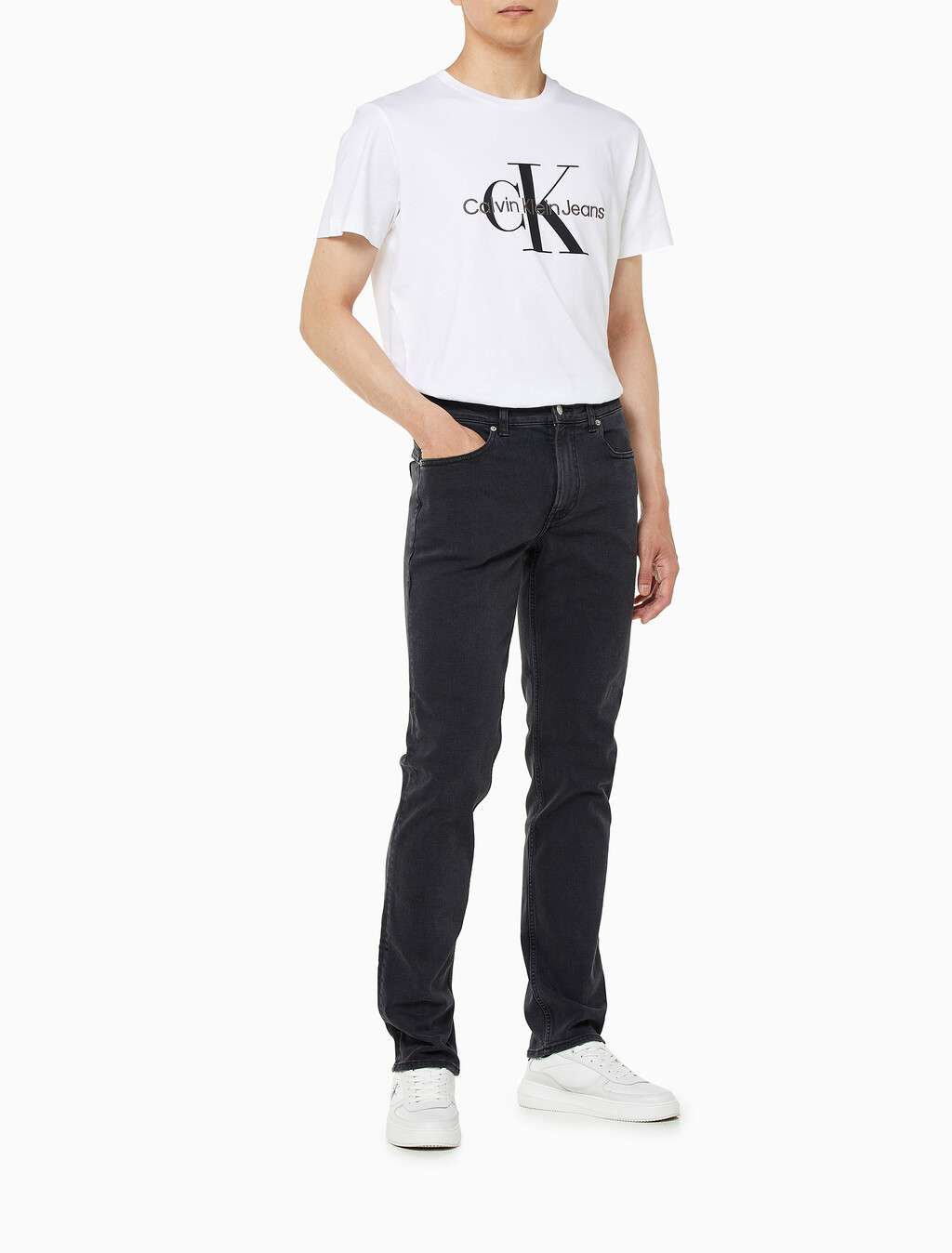 Buy 남성 바디핏 블랙 이탈리안 데님 in color WASHED BLACK LOGO LACE