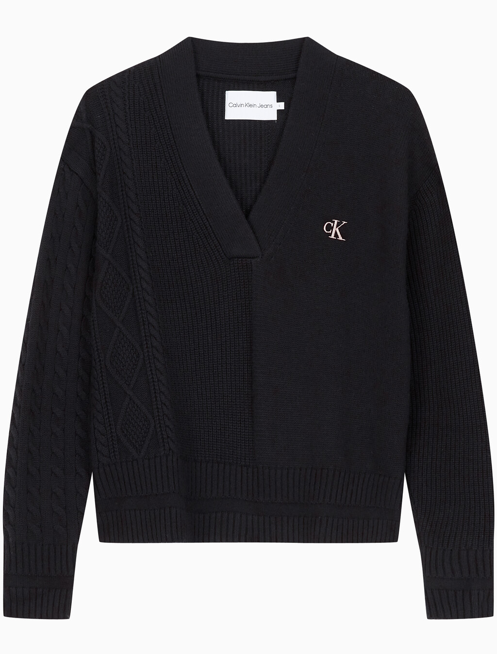 Buy 여성 케이블 인터레스트 브이넥 풀오버 울 스웨터 in color CK BLACK