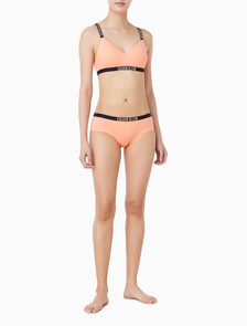 Buy 여성 인텐스 파워 마이크로파이버 쿨링 AF 브라렛 (H&E) in color PAPAYA PUNCH