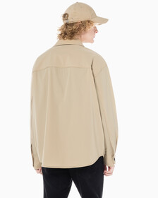 Buy 남성 오버사이즈핏 프리미엄 에센셜 집업 셔츠 in color TRAVERTINE
