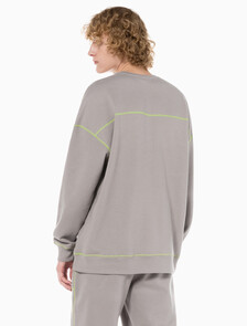 Buy 남성 퓨쳐쉬프트 라운지 롱 슬리브 탑 in color SATELLITE/GREEN FLASH