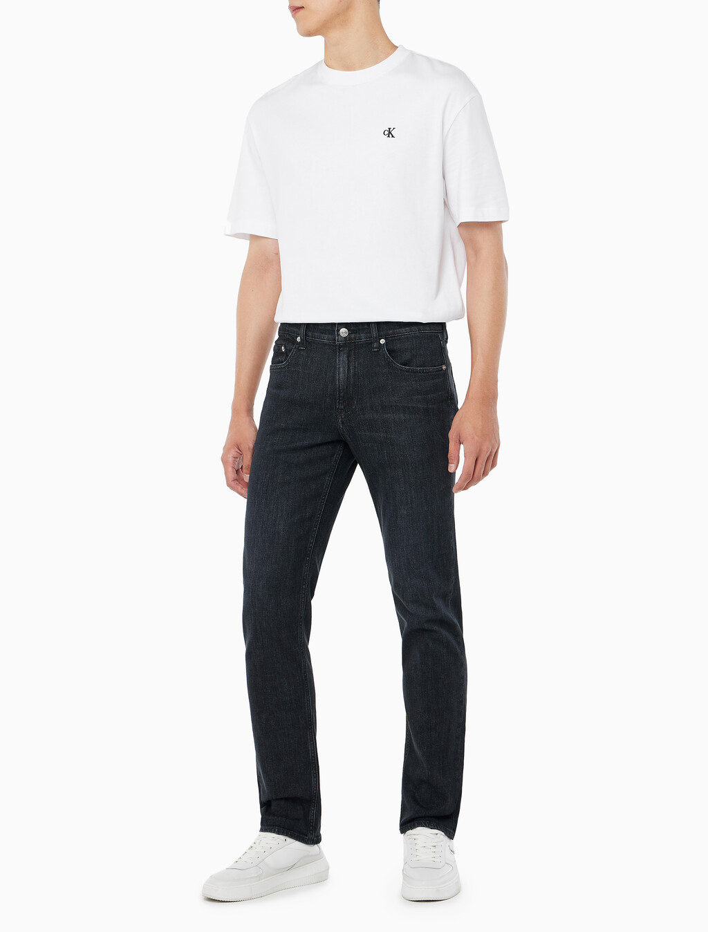Buy 남성 바디핏 블랙 이탈리안 데님 in color WASHED BLACK LOGO LACE