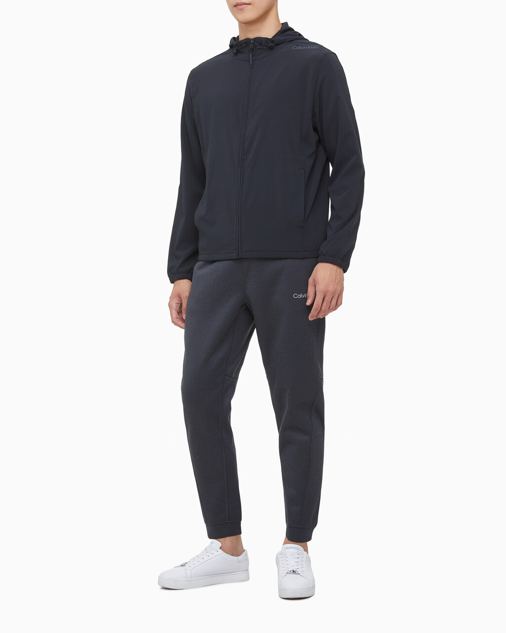 Buy 남성 레귤러핏 윈드 재킷 in color BLACK