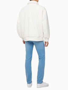 Buy 남성 리버서블 쉐르파 봄버 in color WHITE