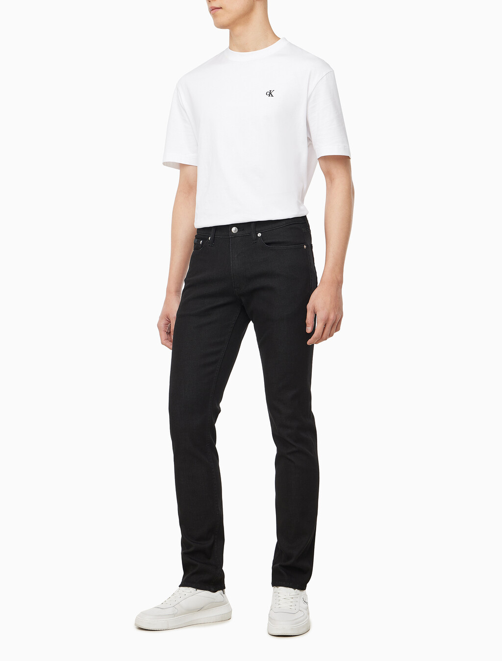 Buy 남성 슬림핏 블랙 37.5 기능성 데님 in color BLACK