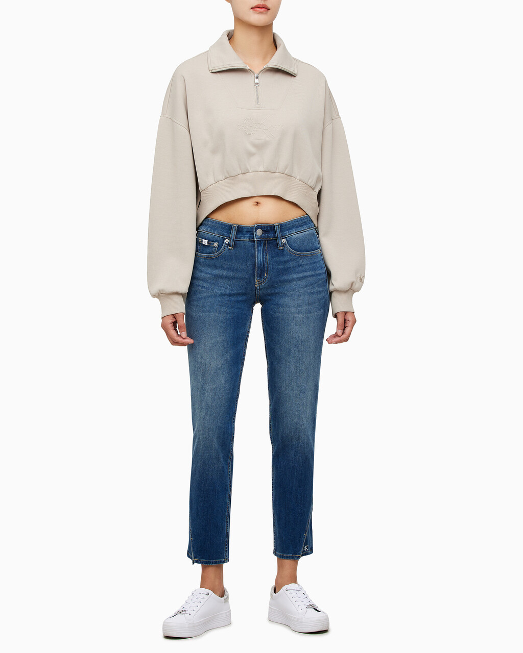 Buy 여성 하프집 엠보스 폴로넥 스웻 in color BEIGE