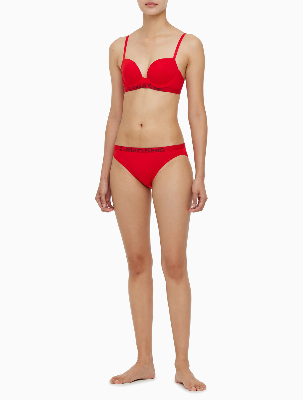 Buy 여성 퓨쳐 쉬프트 마이크로 AF 푸쉬업 브라 in color ROUGE