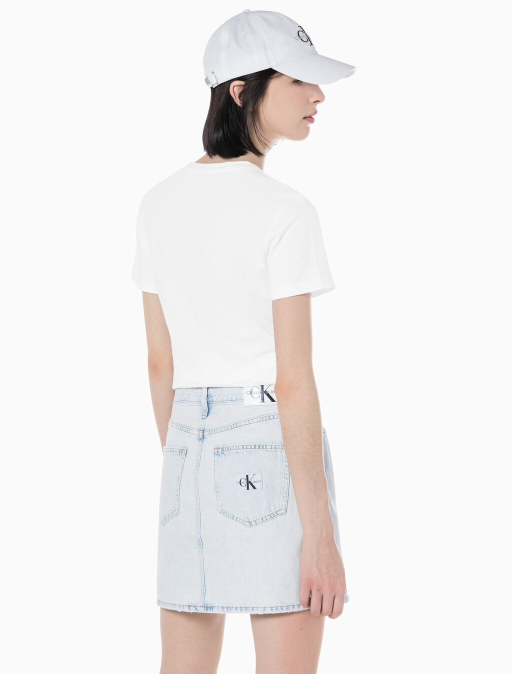 Buy 여성 슬림핏 2PK 반팔 티셔츠 in color CK BLACK