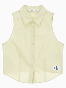 Buy 여성 우븐 라벨 슬리브리스 셔츠 in color GREEN