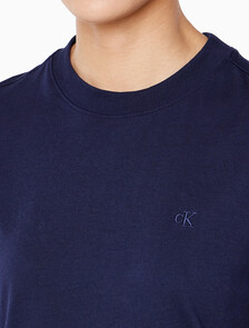 Buy 여성 아카이브 로고 크루넥 반팔 티셔츠 in color BARITONE BLUE