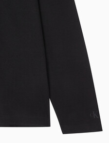 Buy 남성 레귤러핏 인스티튜셔널 긴팔 티셔츠 in color CK BLACK