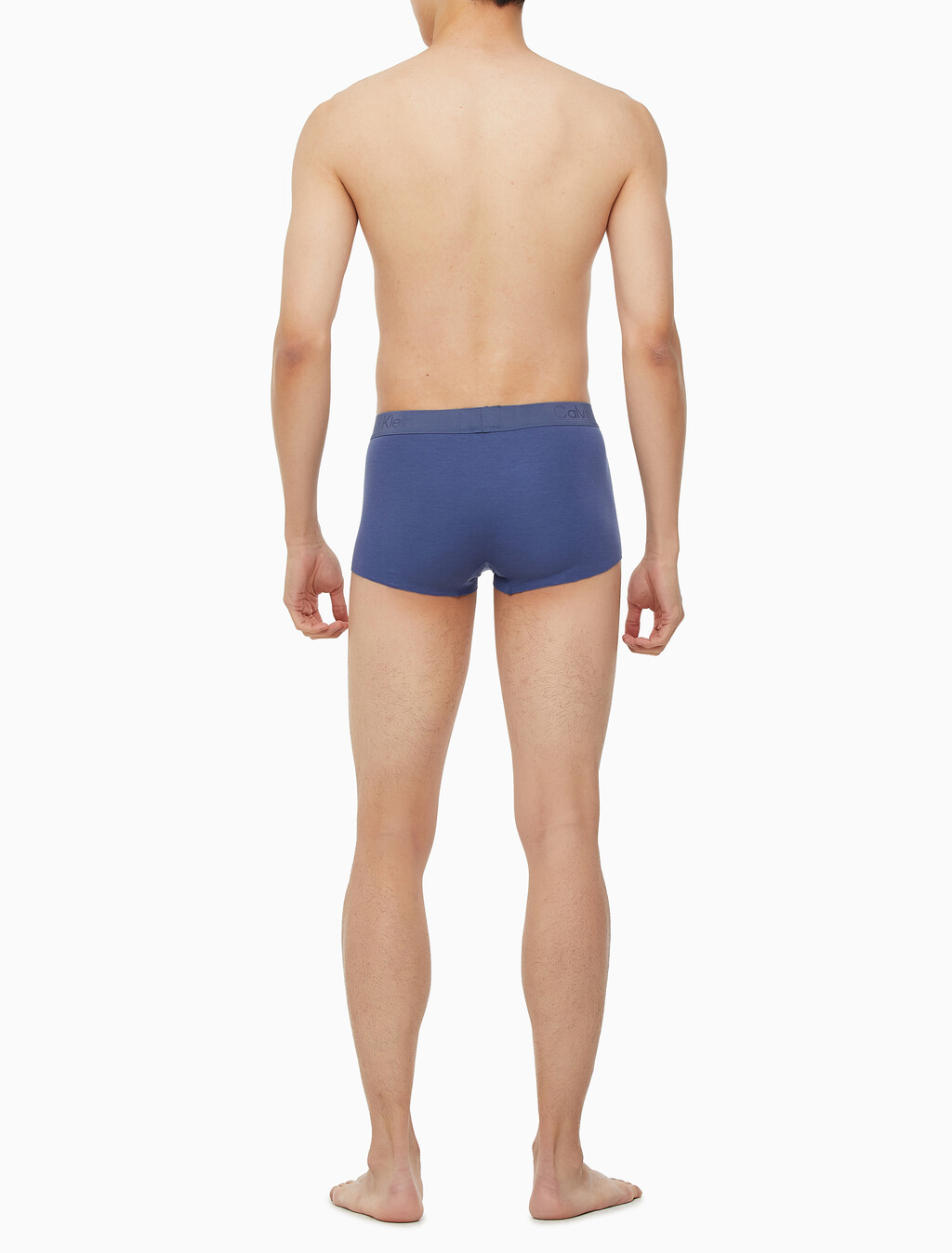 Buy 남성 CK 블랙 코튼 싱글 드로즈 in color INDIGO BLUE