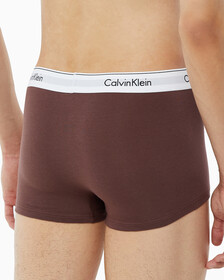Buy 남성 모던 코튼 3PK 트렁크 in color GREY/DEEP BROWN/RED