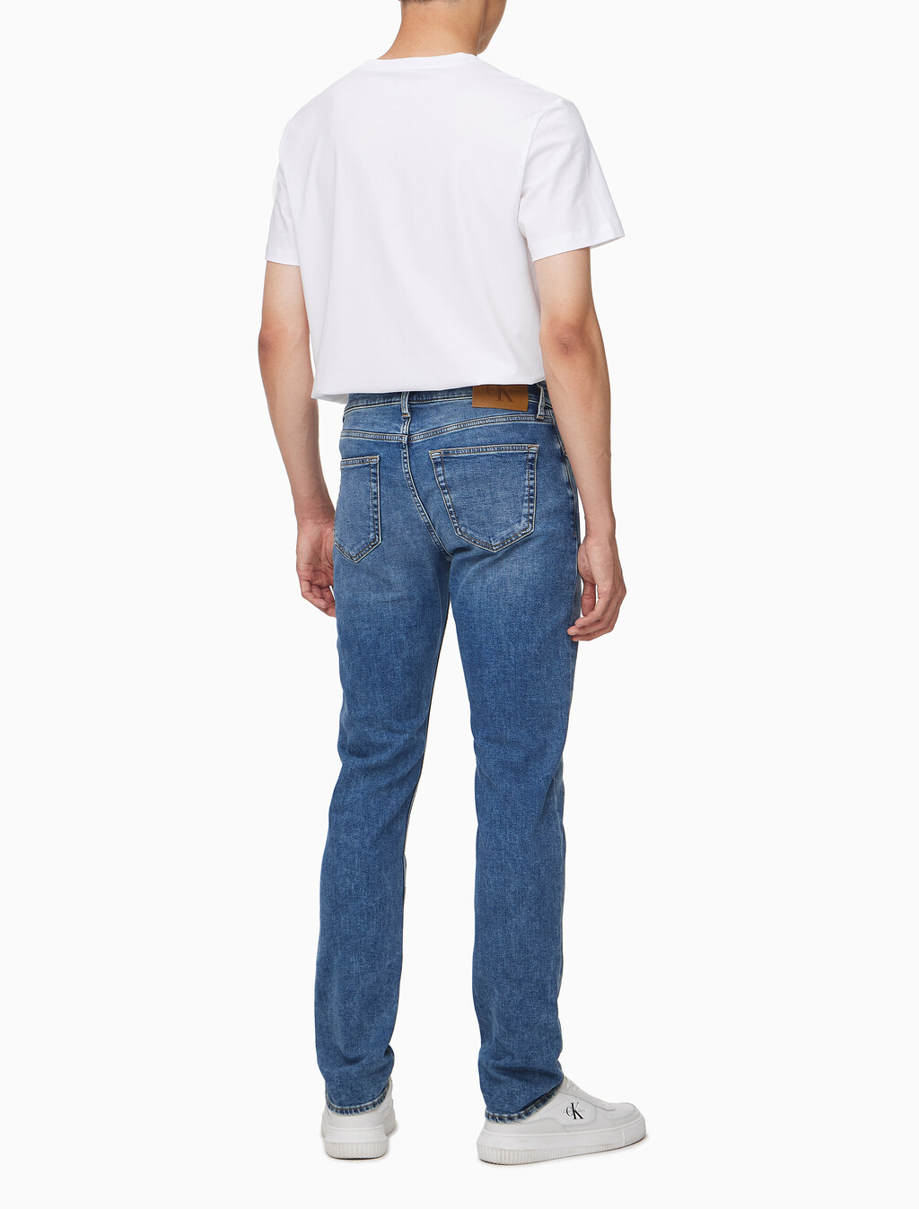 Buy 남성 어센틱 스트레이트핏 미드블루 기모 데님 in color MID BLUE BACK EMBRO