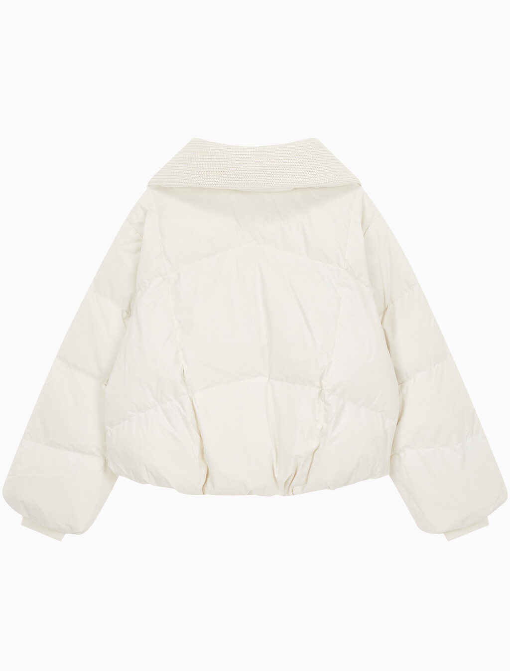 Buy 여성 숏다운 와이드넥 푸퍼 in color WHITE