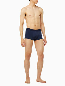 Buy 남성 CK 블랙 쿨링 로우라이즈 드로즈 in color BLUE SHADOW