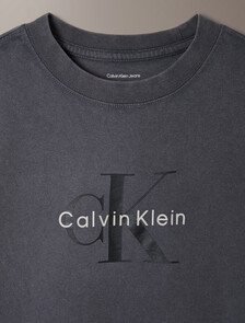 Buy 여성 애시드워시 히어로 모노로고 티 in color CHARCOAL