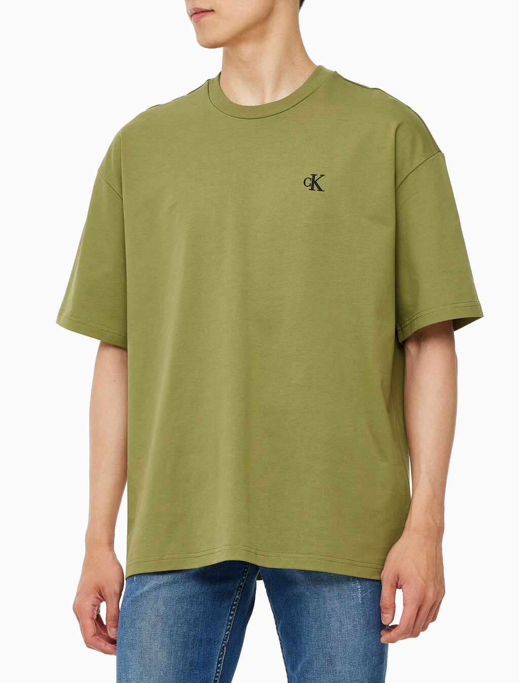 Buy 남녀공용 엠보싱 로고 반팔 티셔츠 in color KHAKI