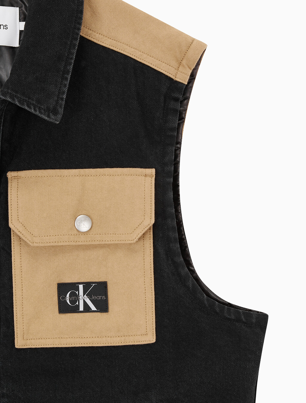 Buy 남성 캔버스 포켓 데님 베스트 in color WASHED BLACK LOGO LACE