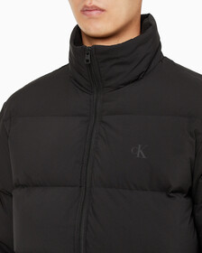 Buy 남성 레귤러핏 스탠드 카라 숏 다운 푸퍼 재킷 in color CK BLACK
