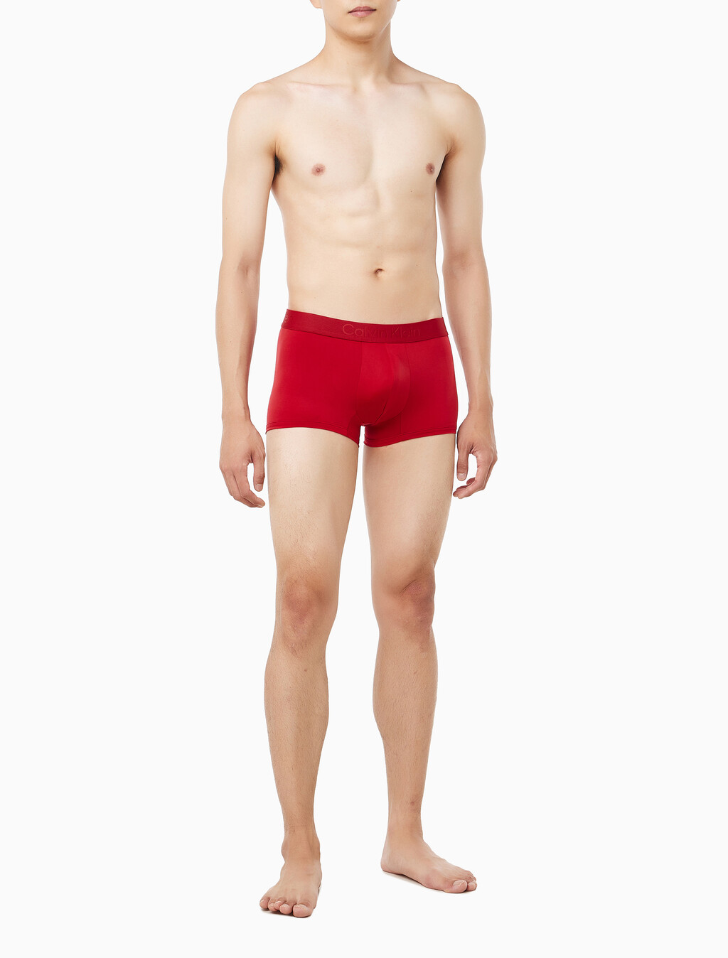 Buy 남성 CK 블랙 마이크로파이버 트렁크 in color Brown