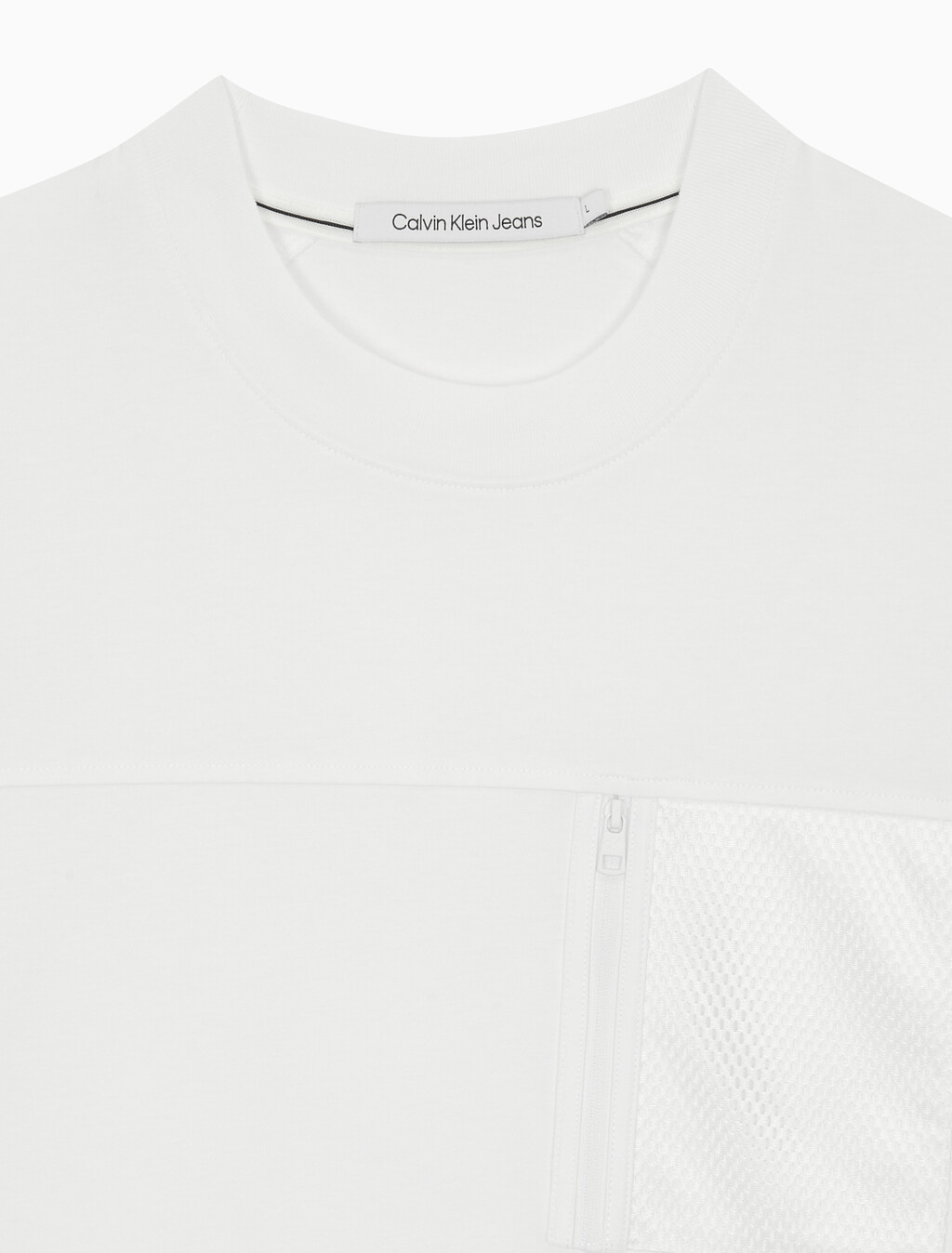 Buy 남성 릴렉스핏 기능성 포켓 반팔 티셔츠 in color BRIGHT WHITE