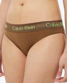 Buy 여성 스텐실 로고 AF 비키니 in color COFFEE LIQUER W. JASMINE
GREEN LOGO
