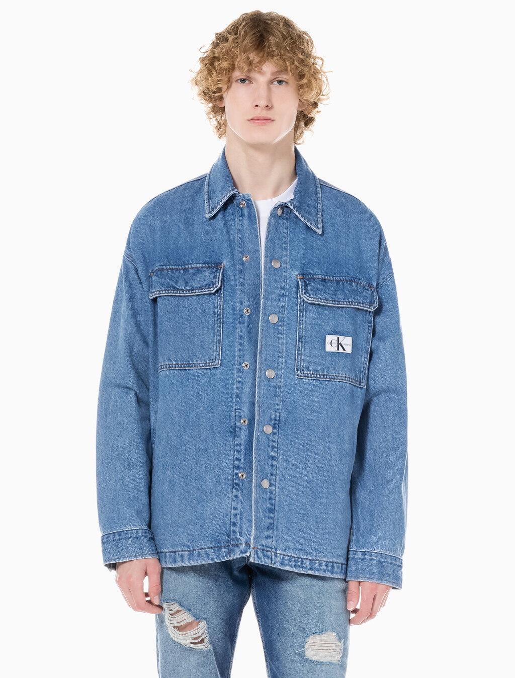Buy 남성 박시 루즈핏 라이트블루 데님 셔츠 in color CHALKY BLUE