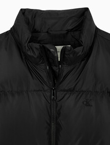 Buy 남성 글로시 후드 다운 푸퍼 in color CK BLACK