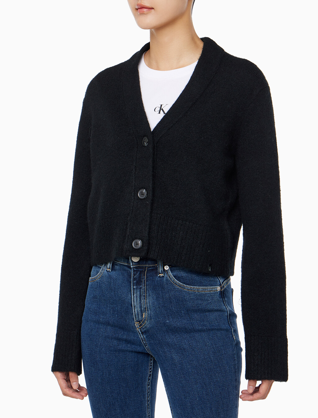 Buy 여성 플러피 얀 스웨터 가디건 in color CK BLACK