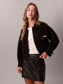 Buy 여성 크롭 블랙 데님 자켓 in color Black