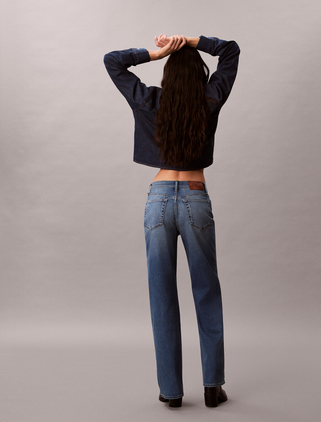 Buy 여성 아시아와이드 데님 in color Dark blue